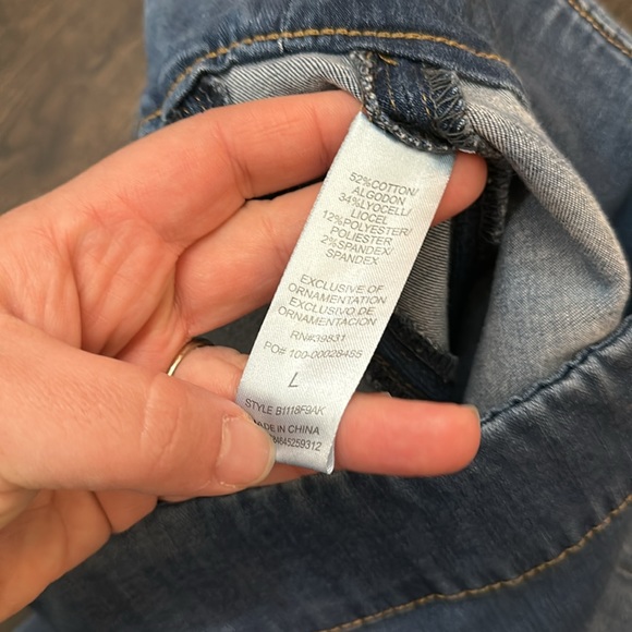 Democracy sz L - Picture 4 of 13